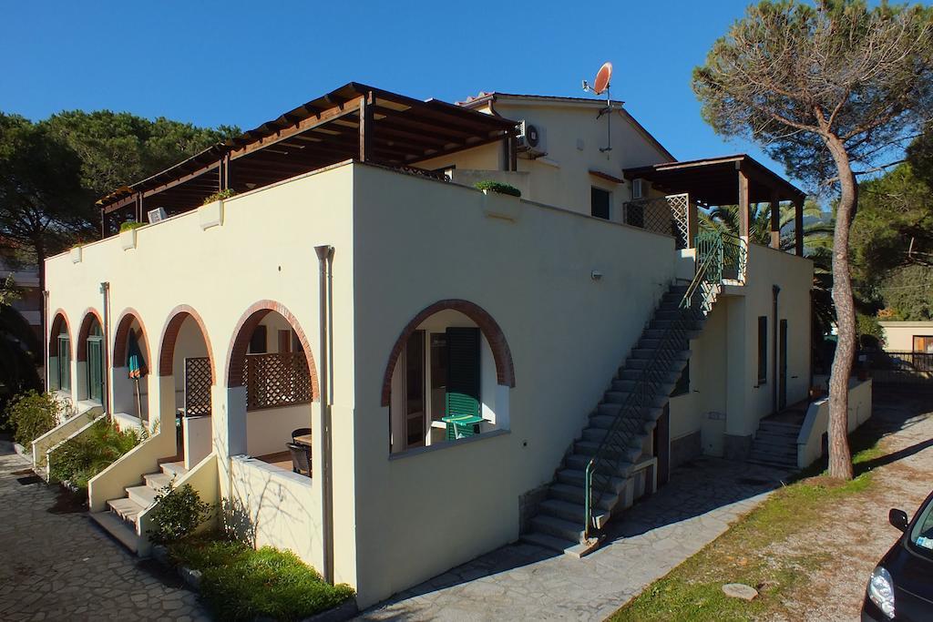 Apartamento Golden River Marina di Campo Exterior foto